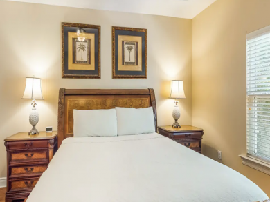 Destin Lovely Villa Sleeps 9